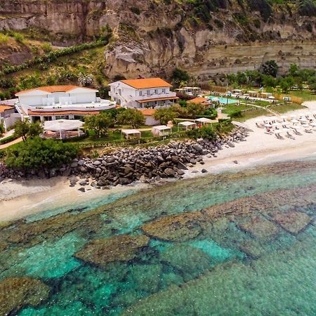 Borgo Di Riaci Beach Resort Santa Domenica  Esterno foto