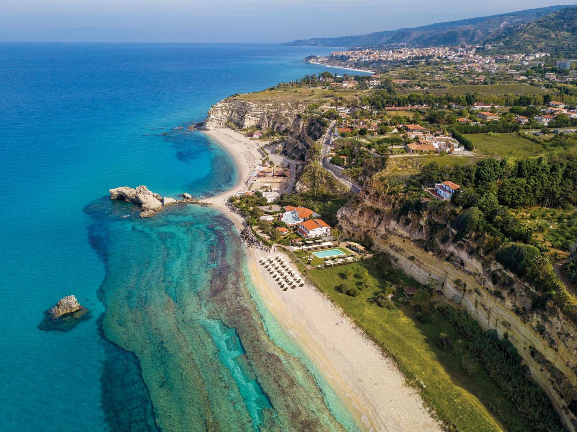 Borgo Di Riaci Beach Resort Santa Domenica  Esterno foto