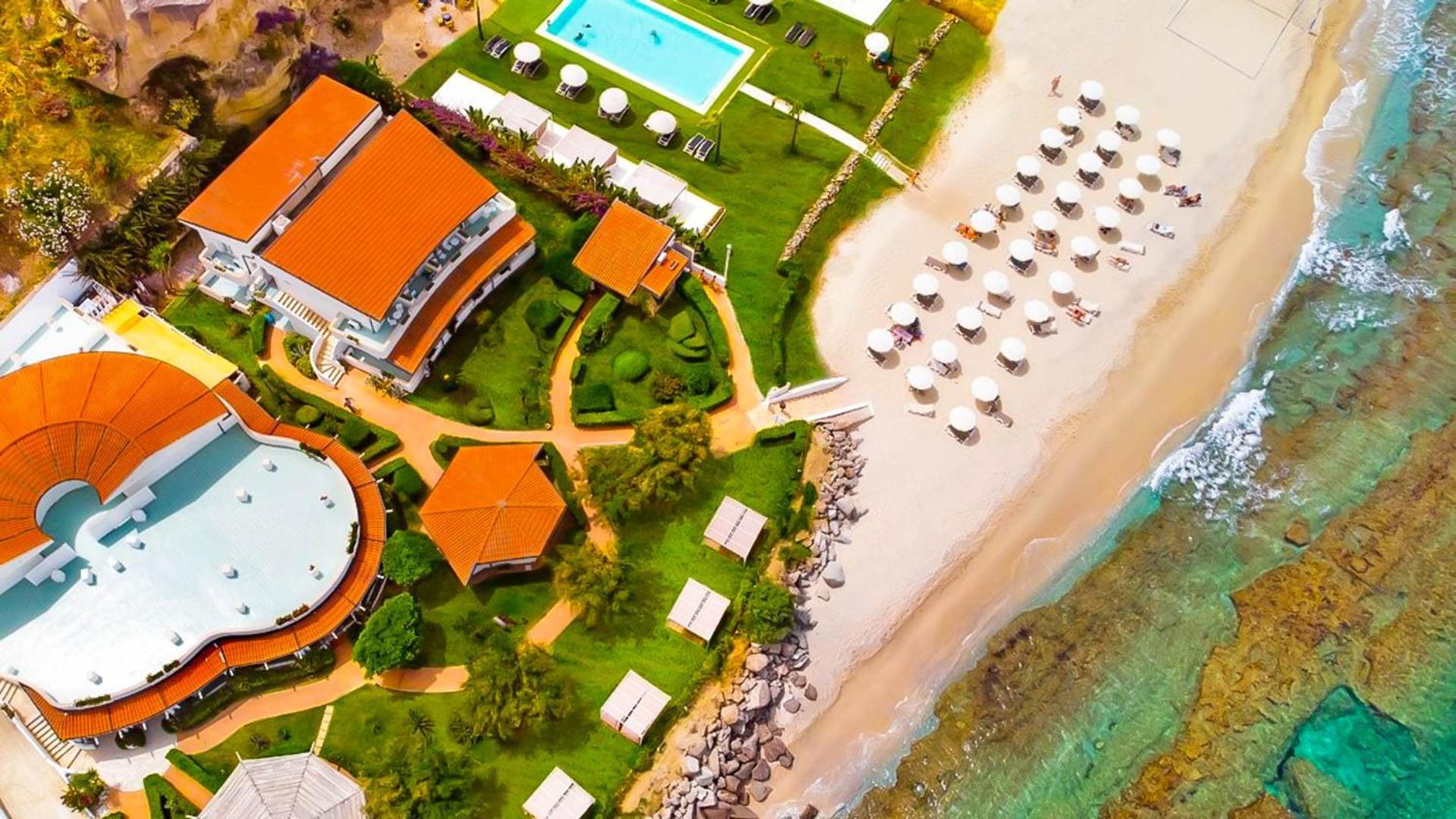 Borgo Di Riaci Beach Resort Santa Domenica  Esterno foto