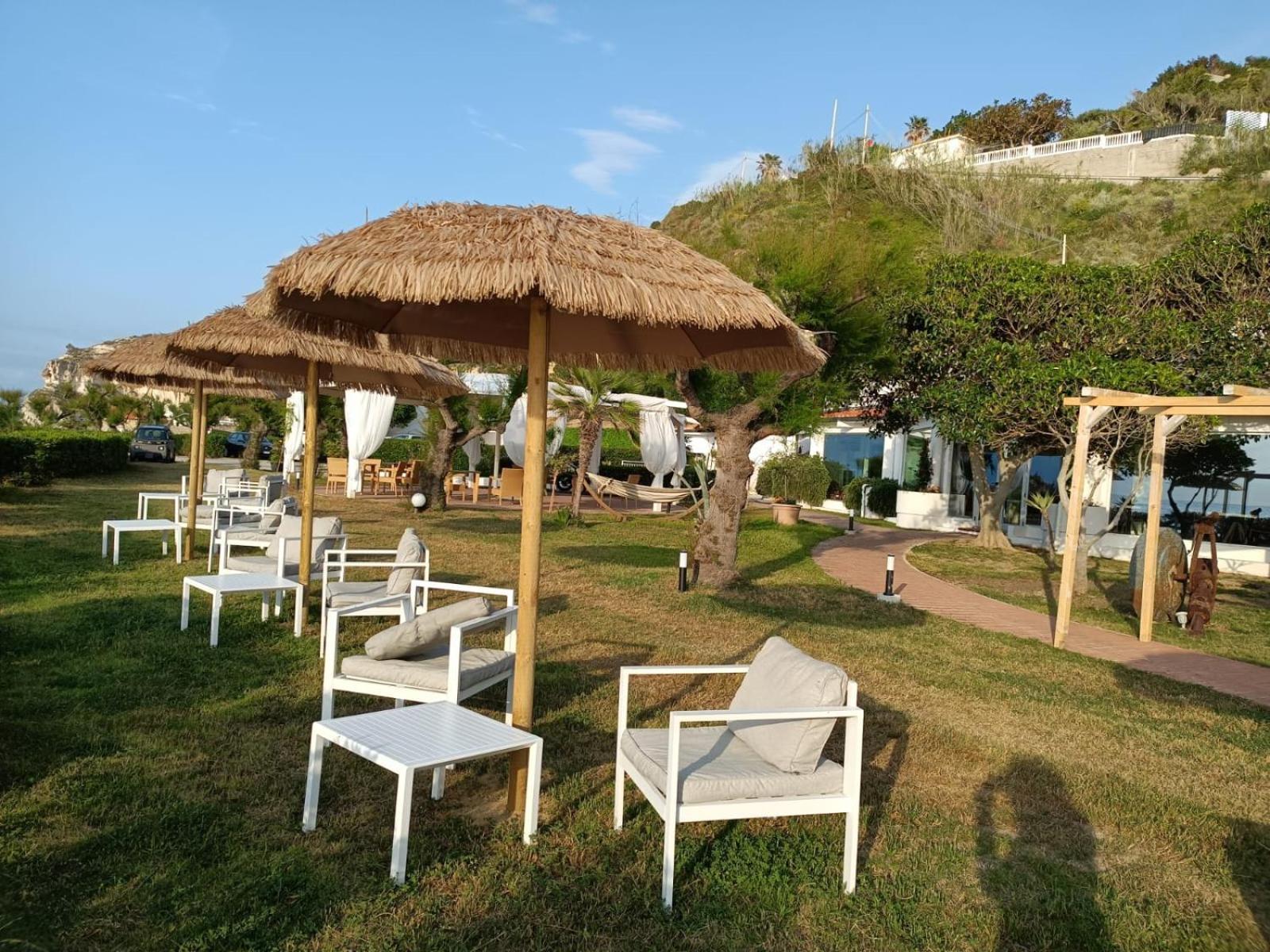 Borgo Di Riaci Beach Resort Santa Domenica  Esterno foto