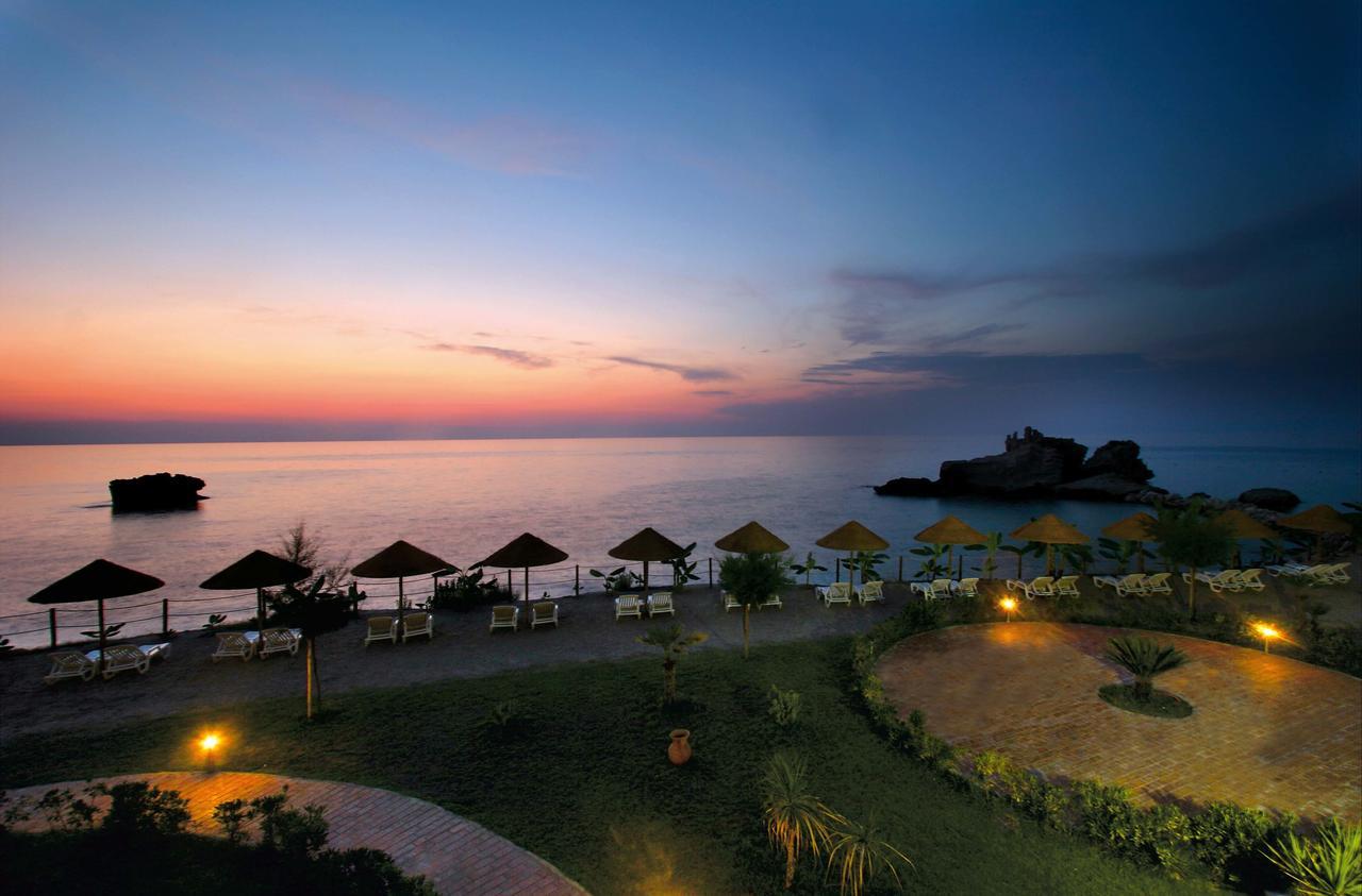 Borgo Di Riaci Beach Resort Santa Domenica  Esterno foto