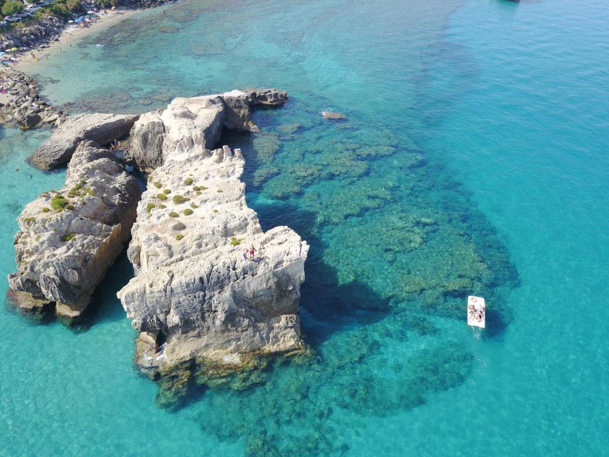 Borgo Di Riaci Beach Resort Santa Domenica  Esterno foto
